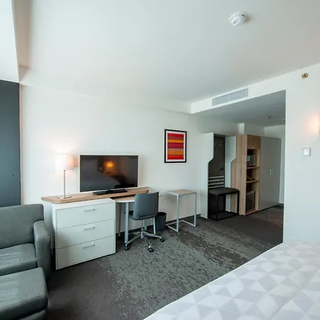 Holiday Inn & Suites - Merida La Isla By Ihg Room photo
